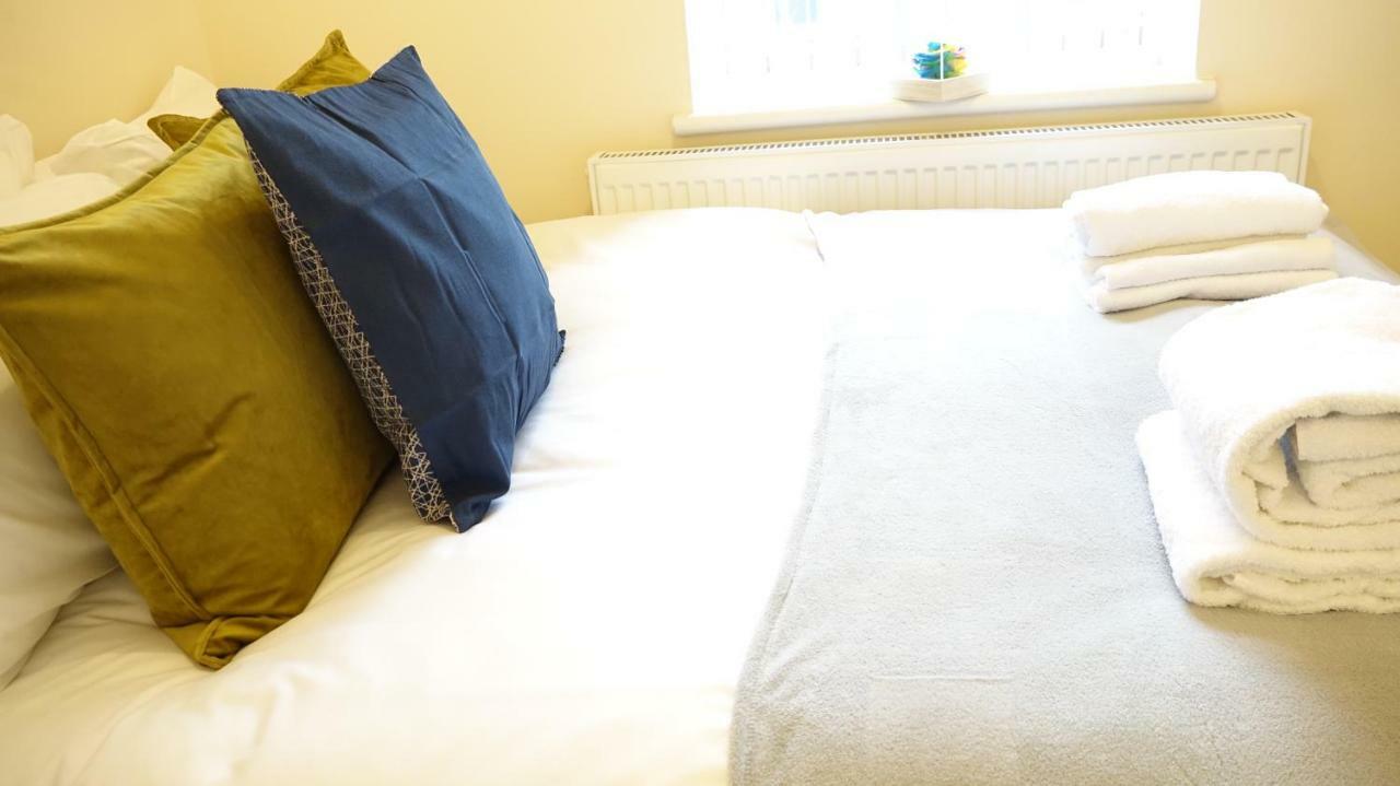 Heathrow Ensuite Rooms Londen Buitenkant foto