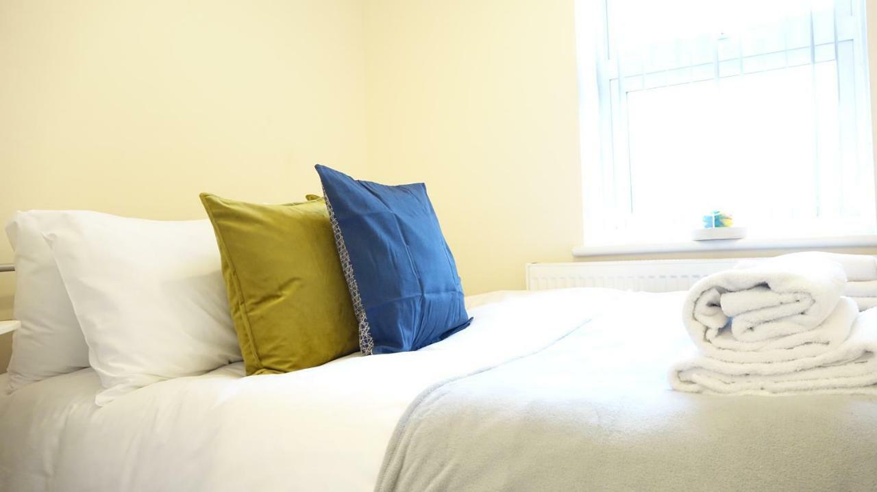 Heathrow Ensuite Rooms Londen Buitenkant foto
