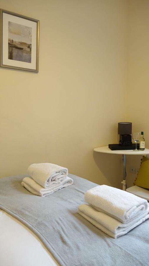 Heathrow Ensuite Rooms Londen Buitenkant foto