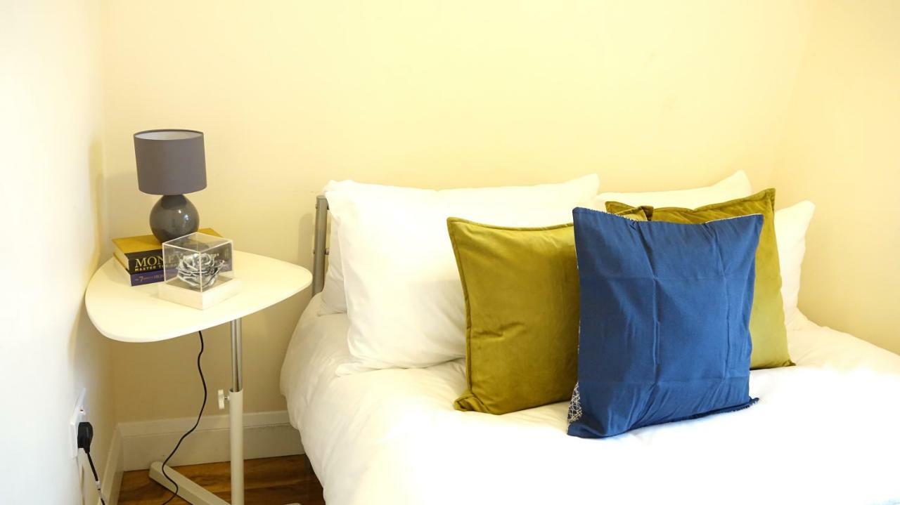 Heathrow Ensuite Rooms Londen Buitenkant foto