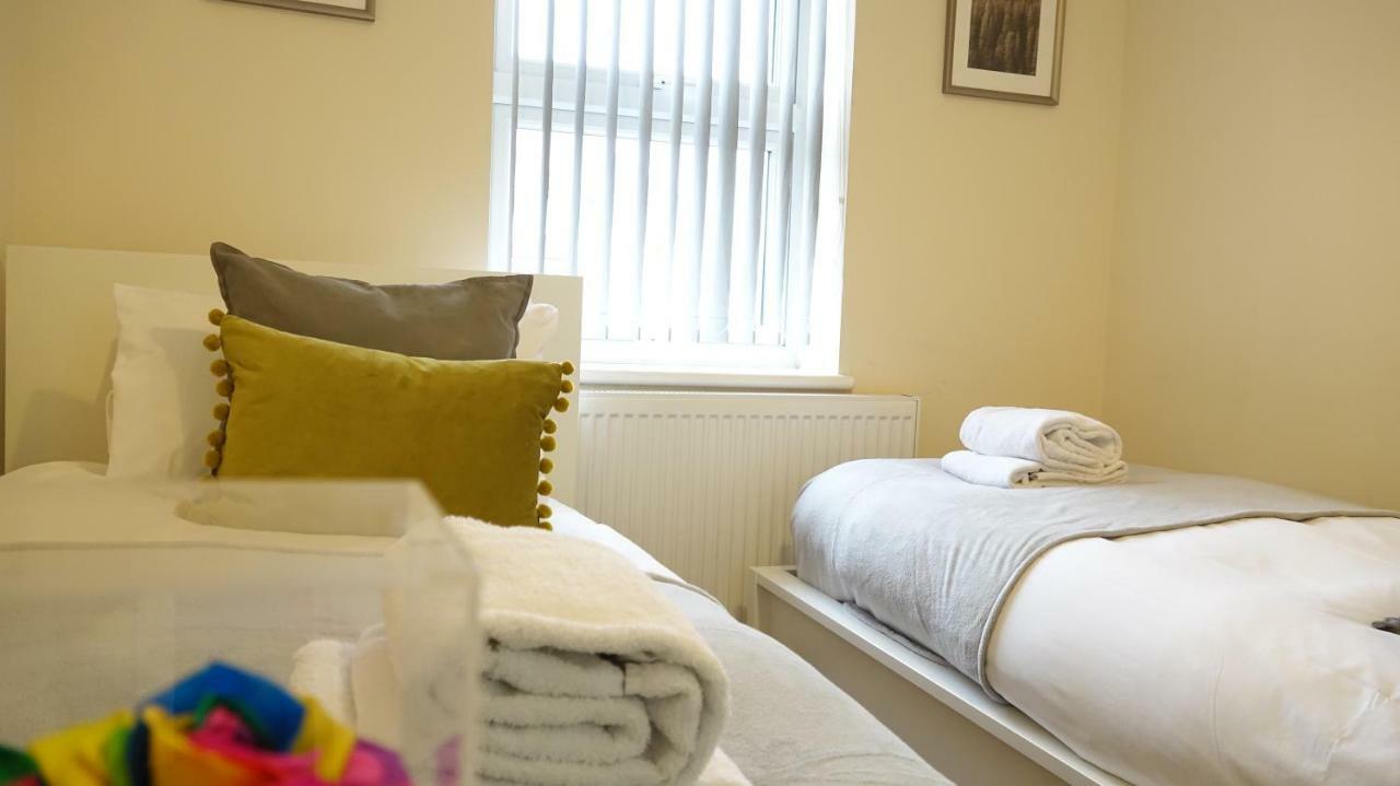 Heathrow Ensuite Rooms Londen Buitenkant foto