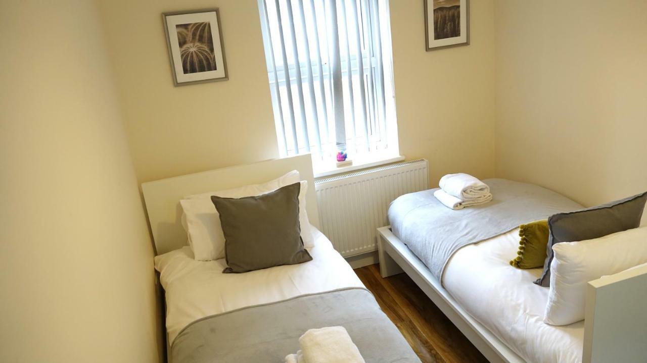 Heathrow Ensuite Rooms Londen Buitenkant foto