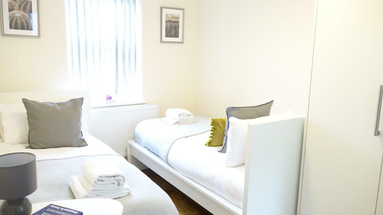 Heathrow Ensuite Rooms Londen Buitenkant foto