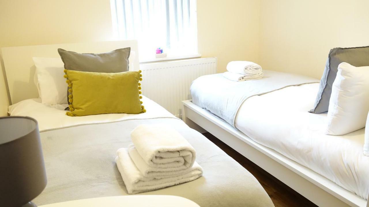 Heathrow Ensuite Rooms Londen Buitenkant foto
